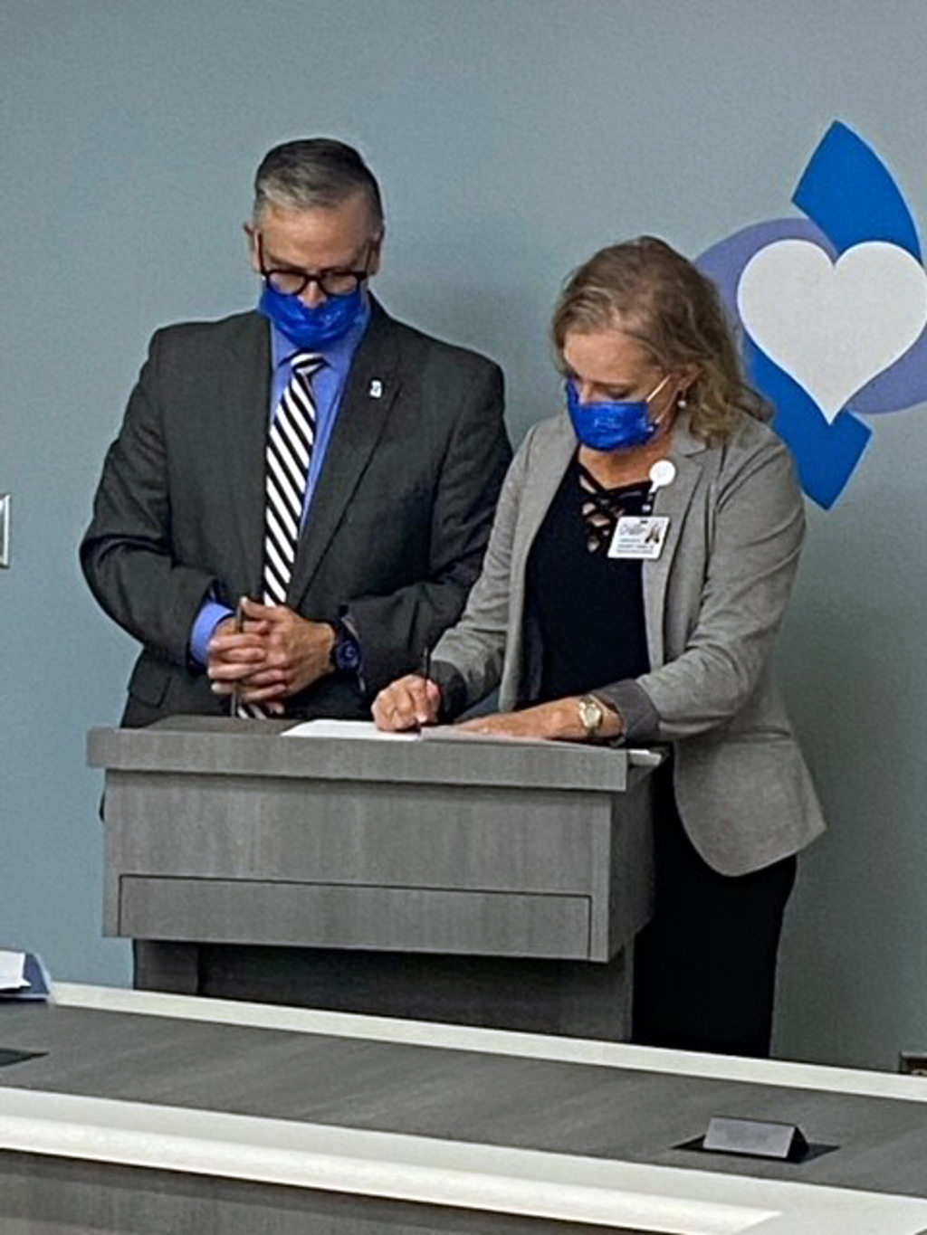 phhbc3agreement-signing-4